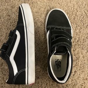 Kids old school Velcro vans